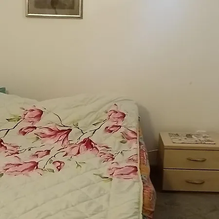 I&s Bercsenyi Vendeghaz Lägenhet Győr