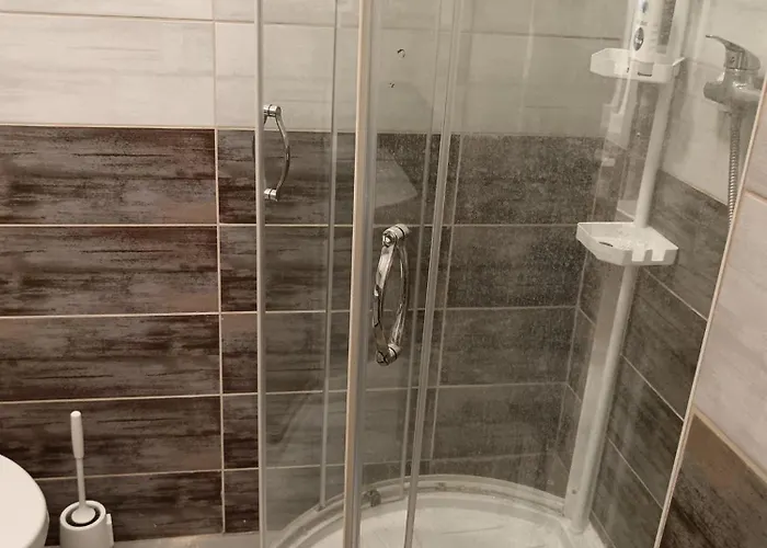 I&s Bercsenyi Vendeghaz Apartament *