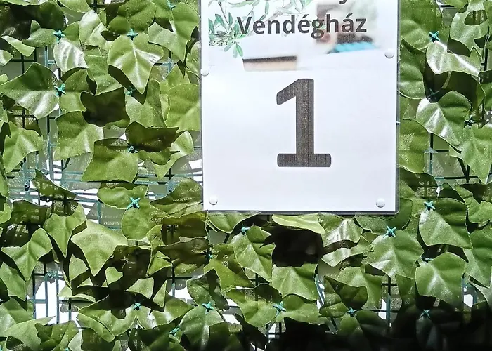 I&s Bercsenyi Vendeghaz